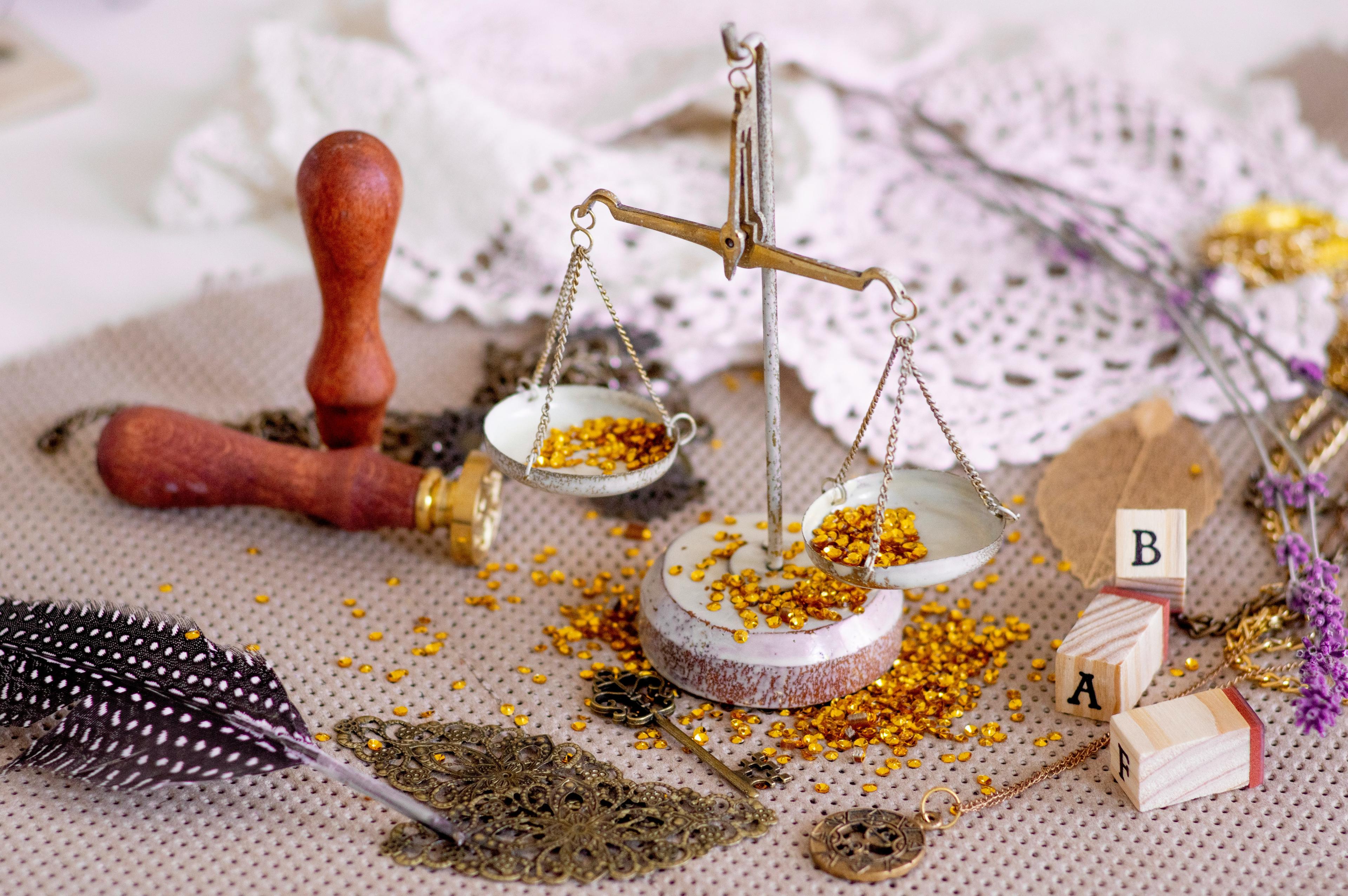 Balancing scale